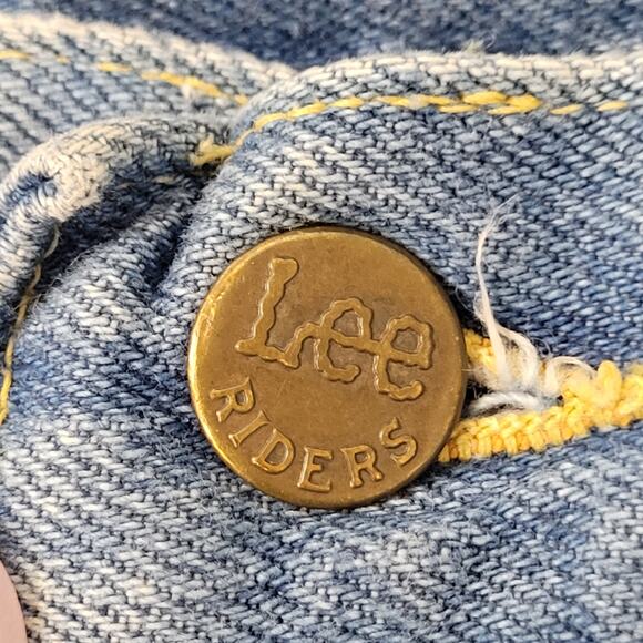 Vintage 80s LEE Riders Jeans 26x31 USA Union-Made Faded - Picture 8 of 16